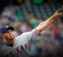 Texas Rangers Reach Agreement on Extension With Matt Harrison