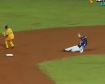 Manny Ramirez Breaks Up a Double Play Manny’s Way