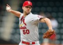 Adam Wainwright Outduels Matt Harvey for 10th Win