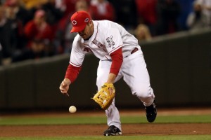 Image for Giants Win in Extra Innings to Force Game 4