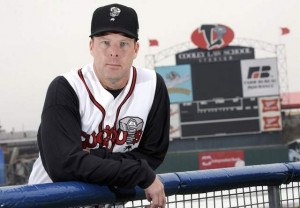 Image for Miami Marlins Hire Mike Redmond as Next Manager