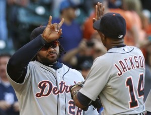 Image for MLB Scores: Verlander Dominates Astros, Rangers Finish Sweep of Red Sox